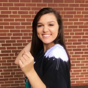 Meet your Posher, Cami